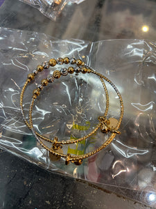 Beautiful ajustable gold plated bangles