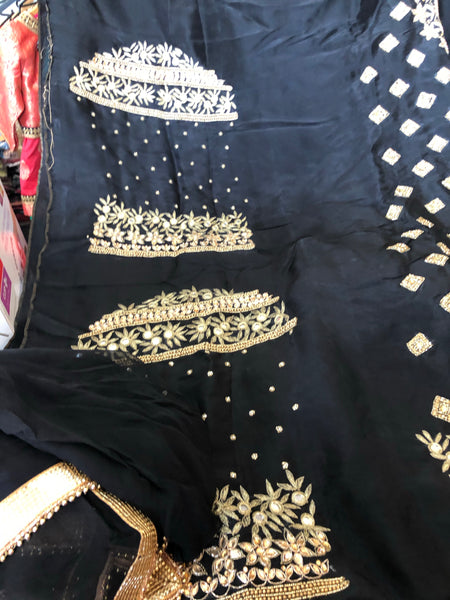Beautiful designer pure dishin unstitched Punjabi patiala suit